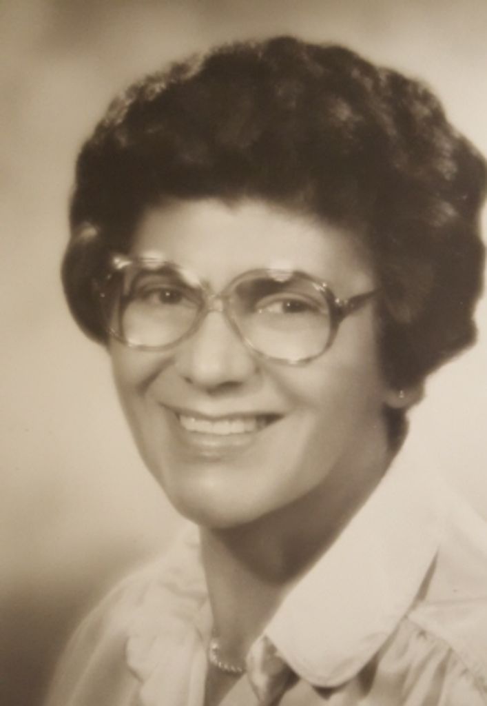 Louise Khouri Kennedy