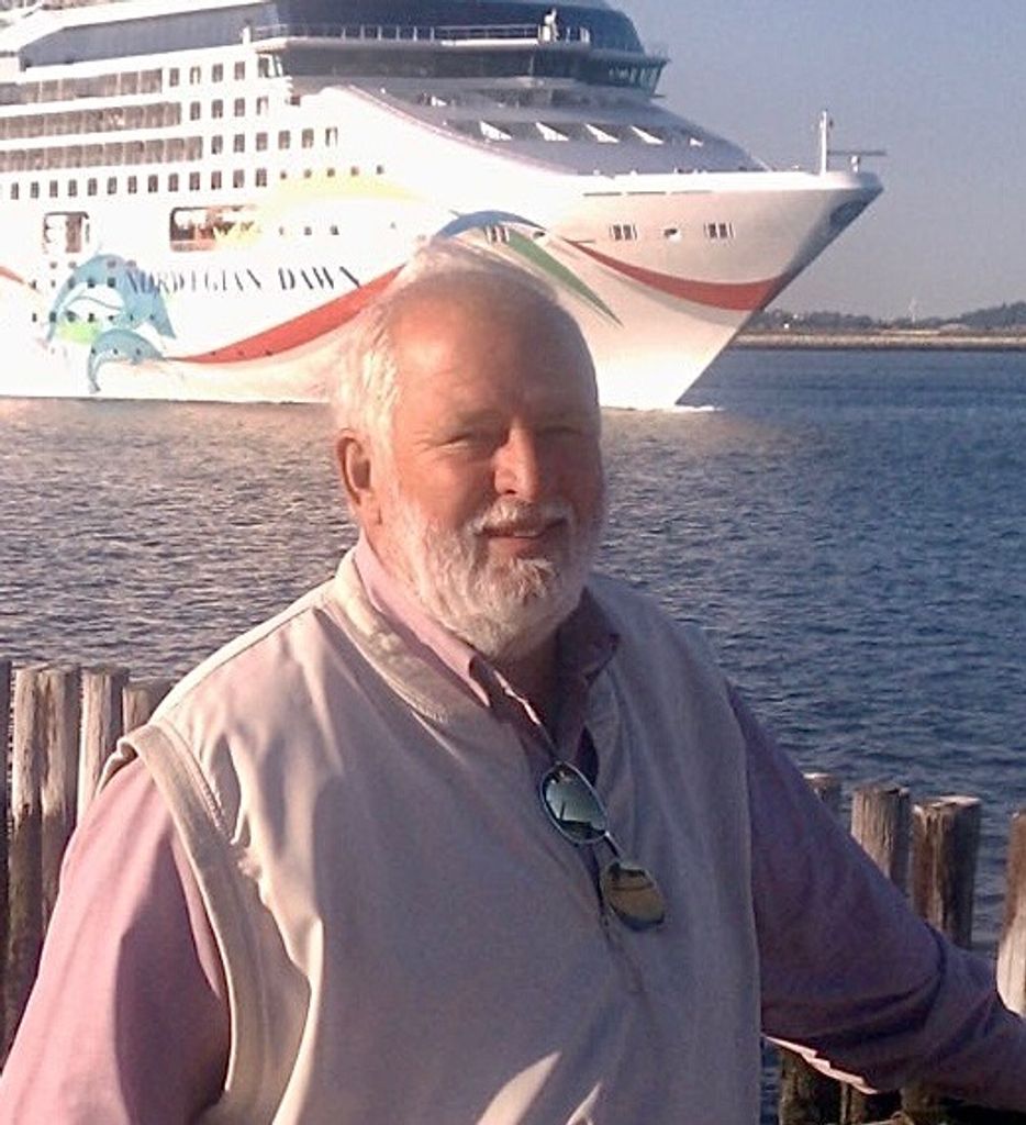 Robert J. Richard Profile Photo