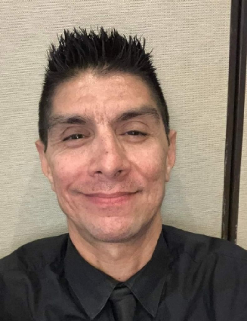 Robert Romero, Jr Profile Photo