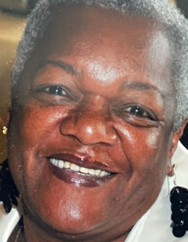 Luella Davis Profile Photo