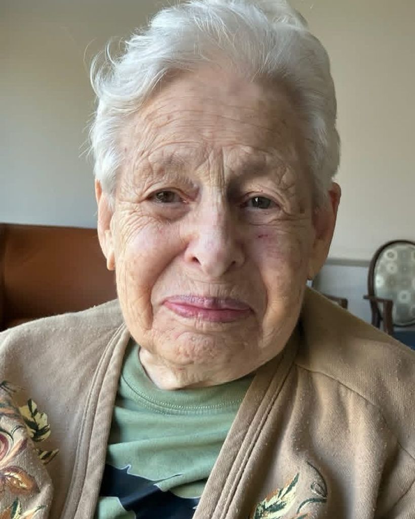 Dorothy Rayor Feldman