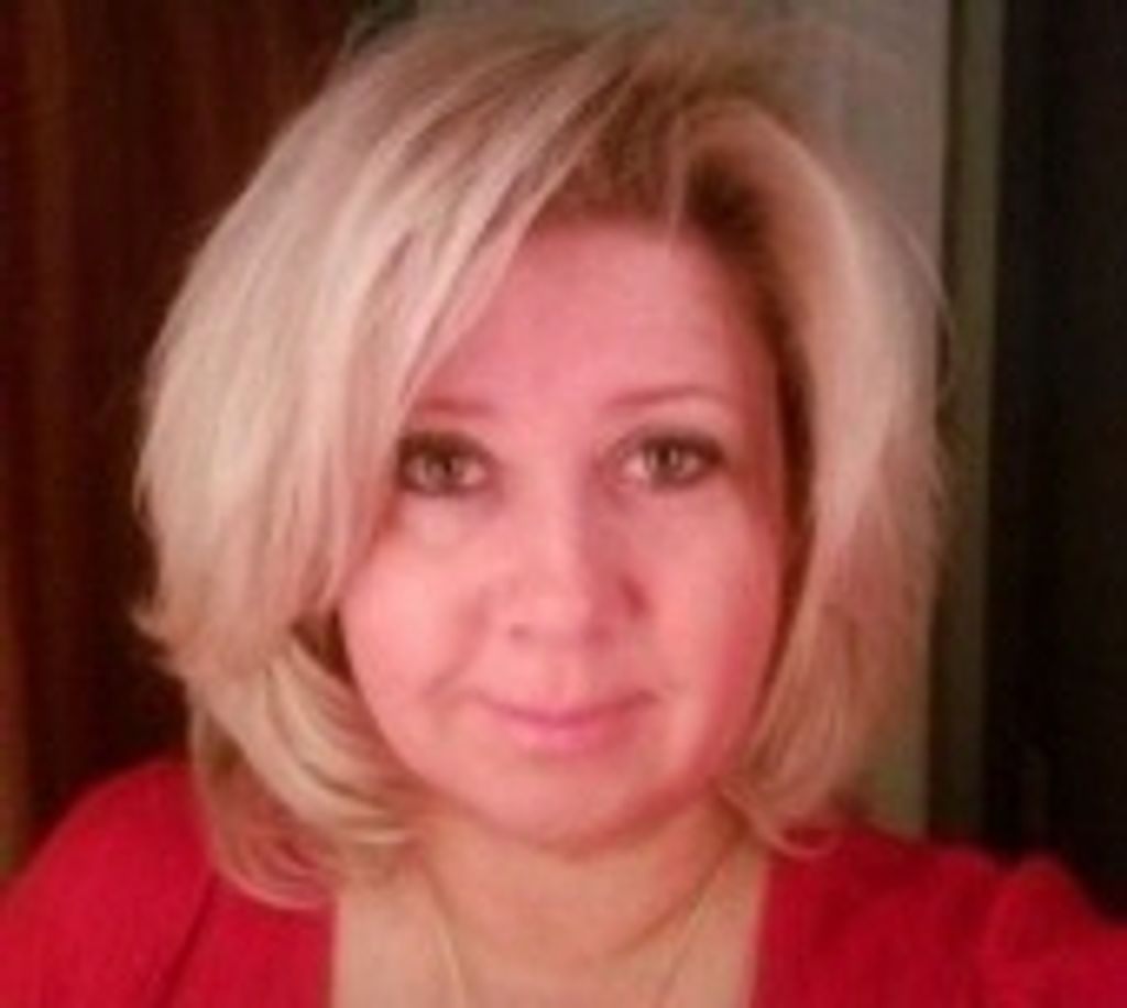 Jeanette M Green
