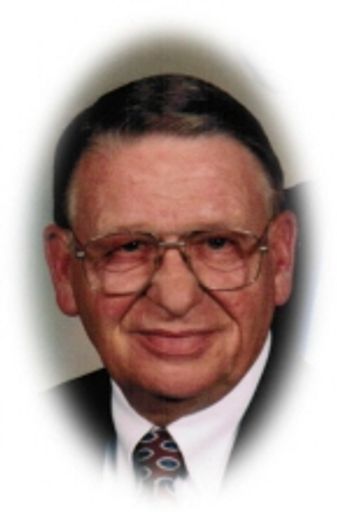William E Gilchrist - Adel photo gallery thumbnail 1 of 1