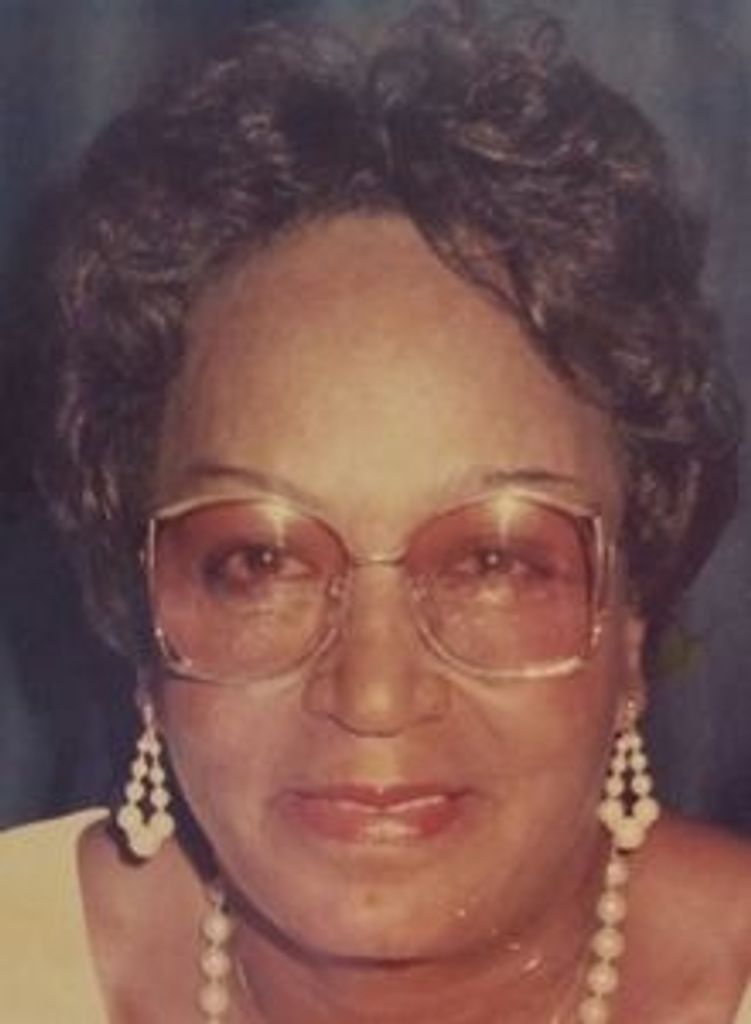 Ms Gussie Brister