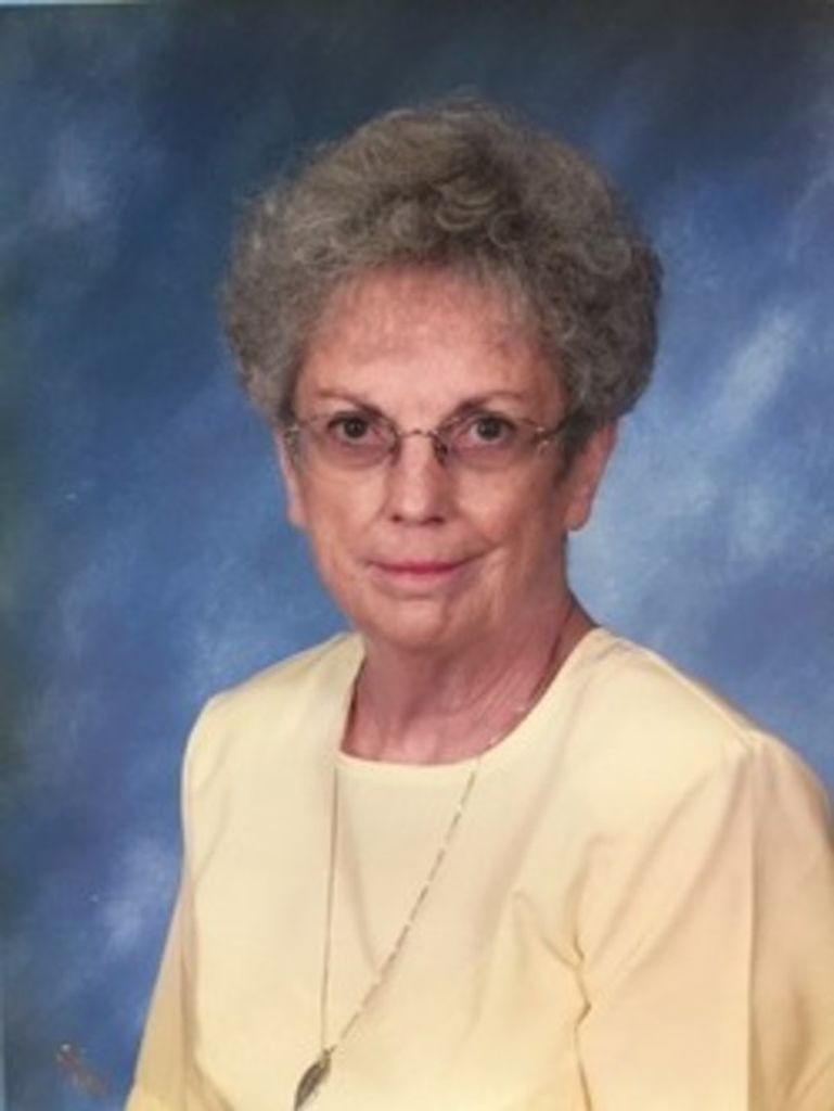 Sue Hale Profile Photo