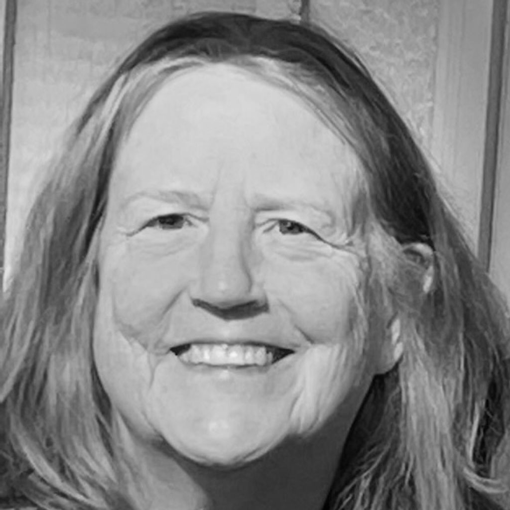 Lynn Jones