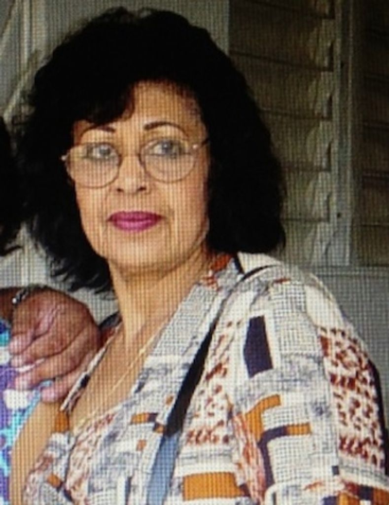 Maria E Sanchez