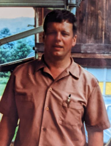 Eddie J Hollenbeck photo gallery thumbnail 214 of 236