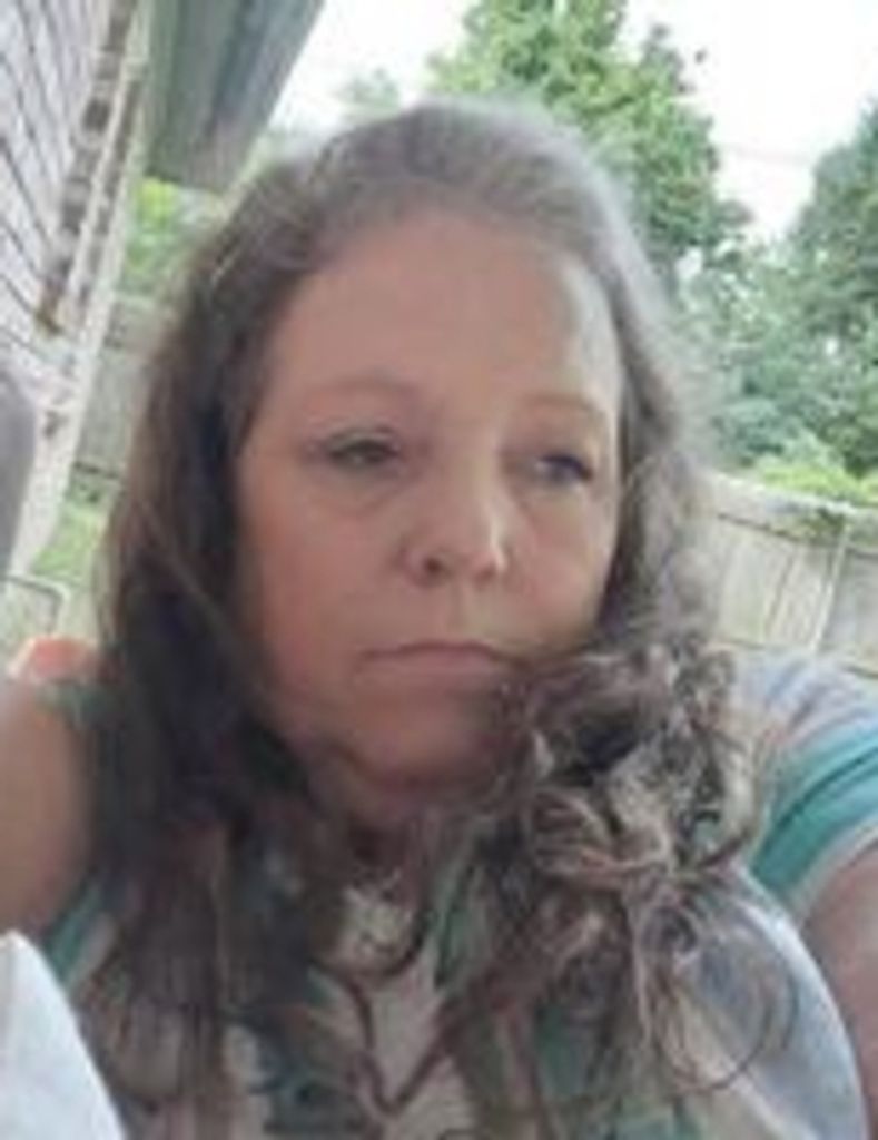 Tina Marie Loyed Profile Photo