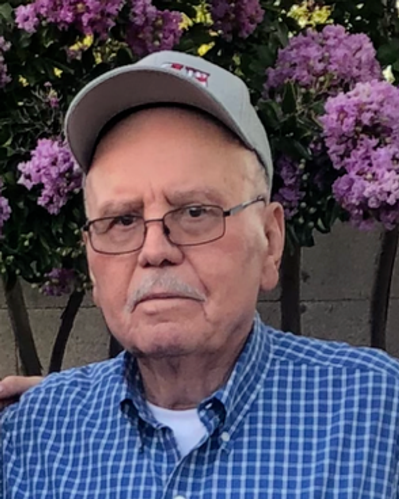Oliver R. Gonzalez Profile Photo