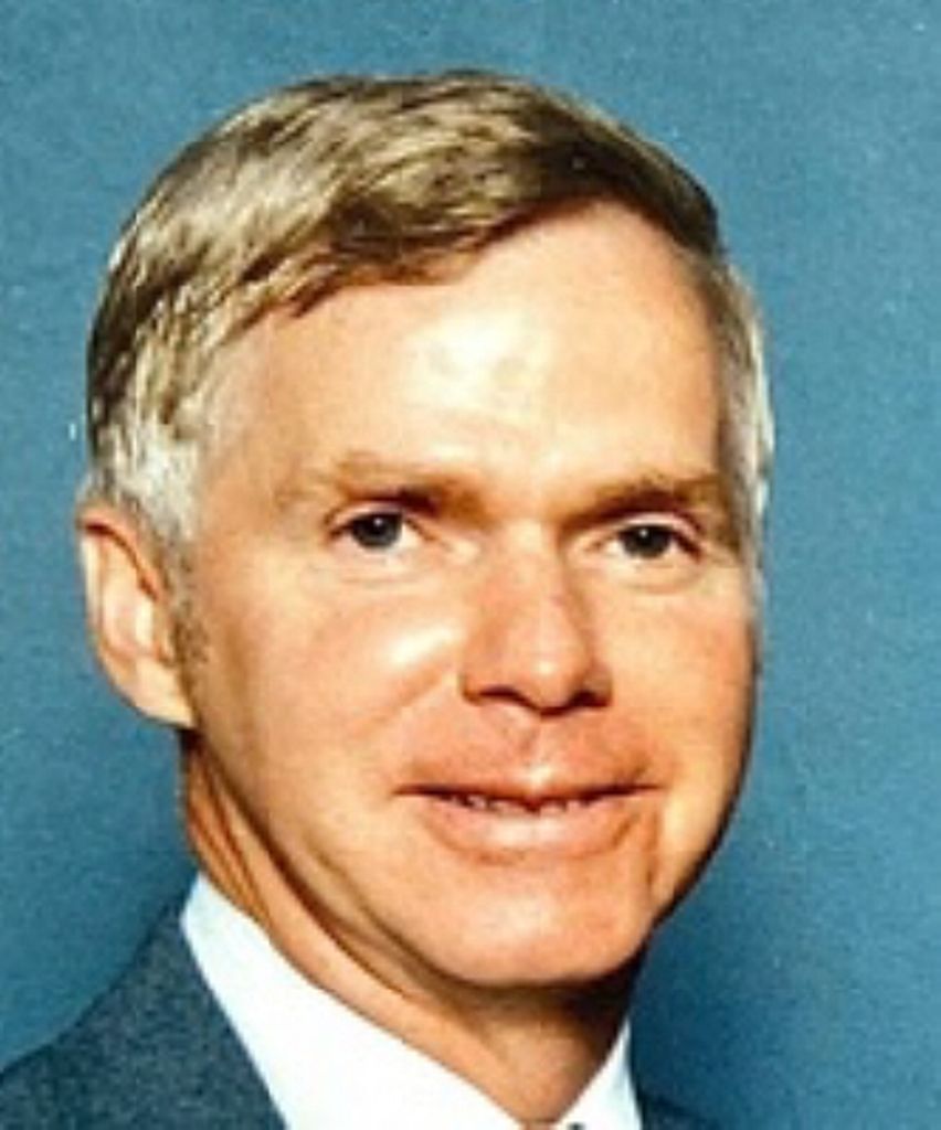 Nova Newton Profile Photo