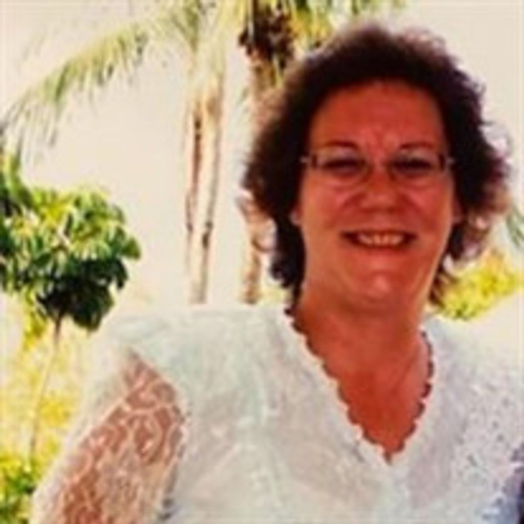 Lisa Anschutz