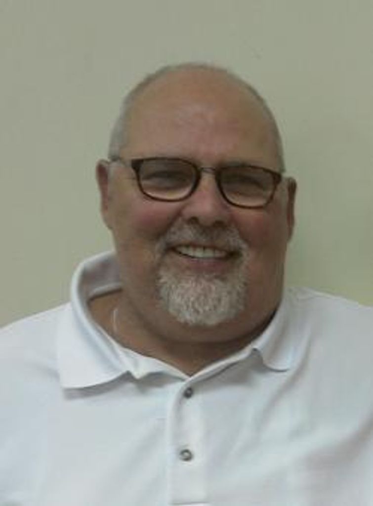 Patrick Lee Deschaine Profile Photo