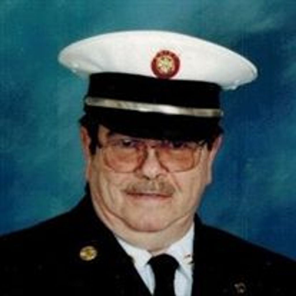 Thomas 'Tom' Marven Cushman