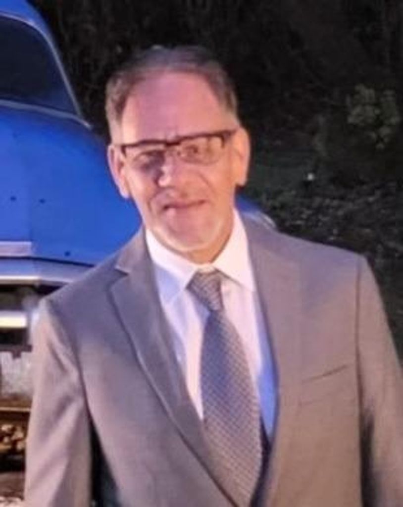 Carlos Pastor Gaspar Profile Photo