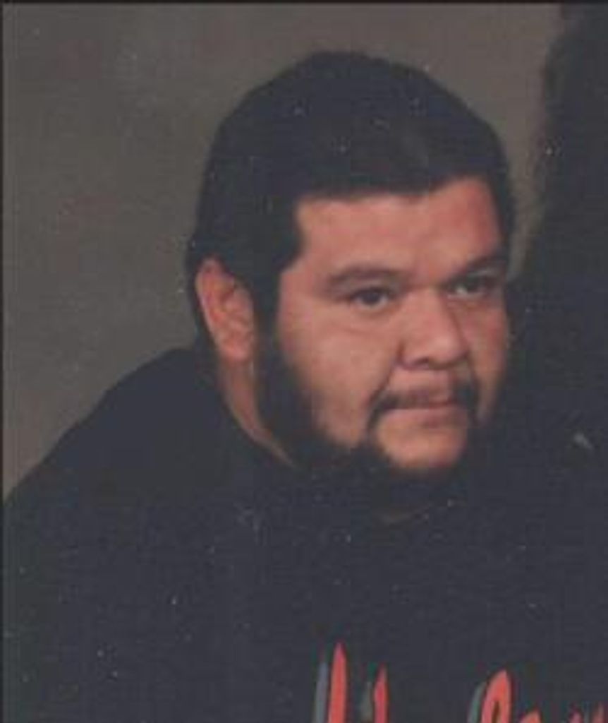 Ruben C Flores Profile Photo