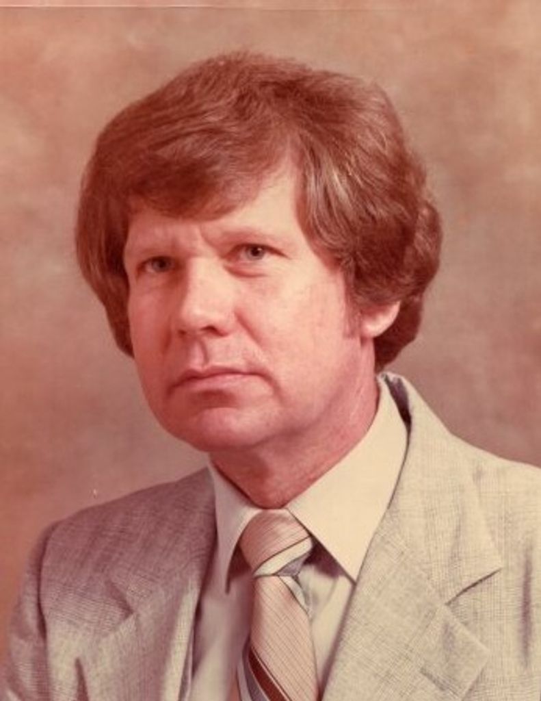 Kenneth Carlisle Profile Photo