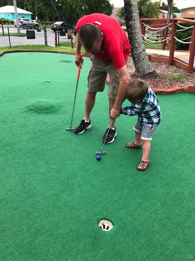 Willard R Woods photo gallery thumbnail 99 of 153