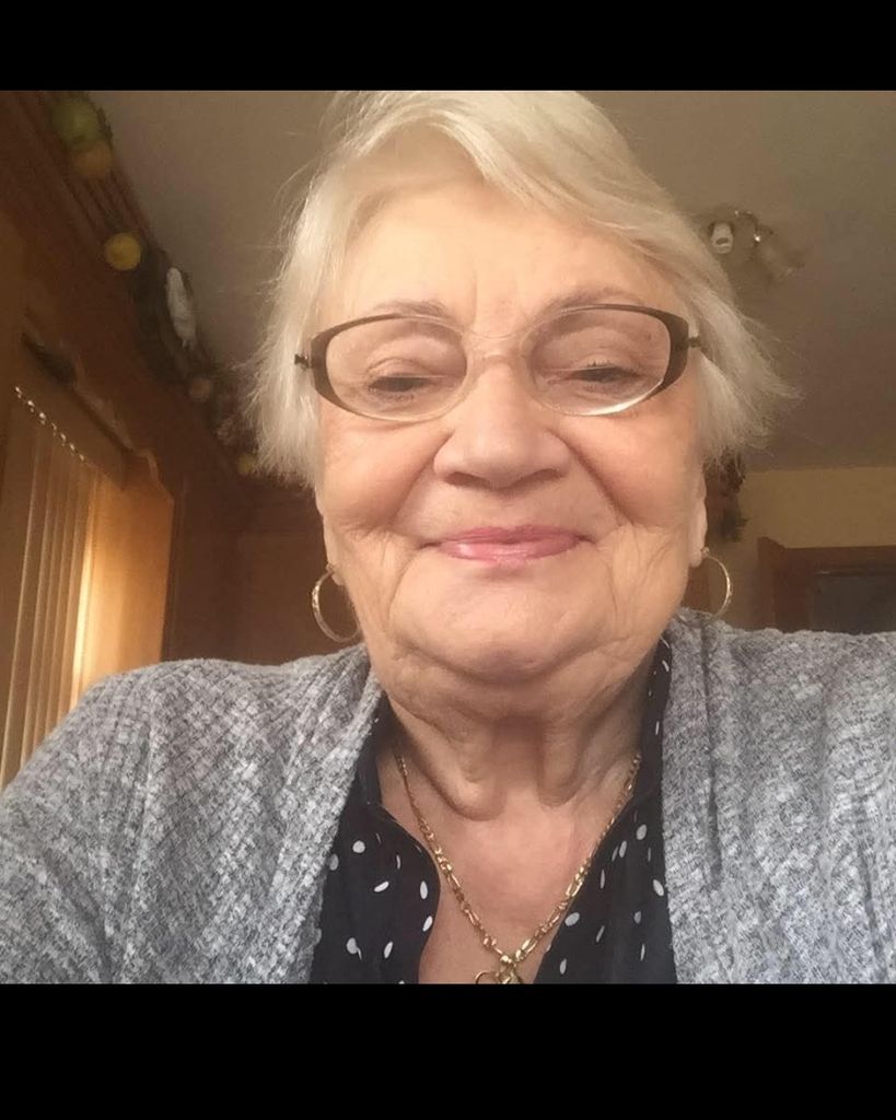 Elizabeth Chojnowska