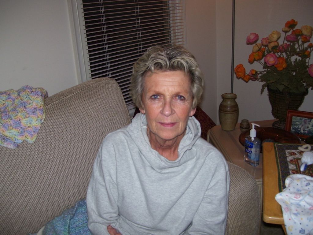Barbara J Lecoumpte