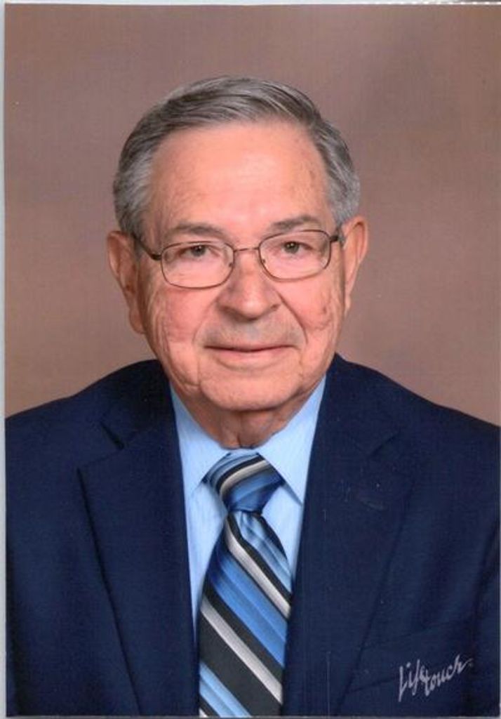 Robert James Scheinost Profile Photo