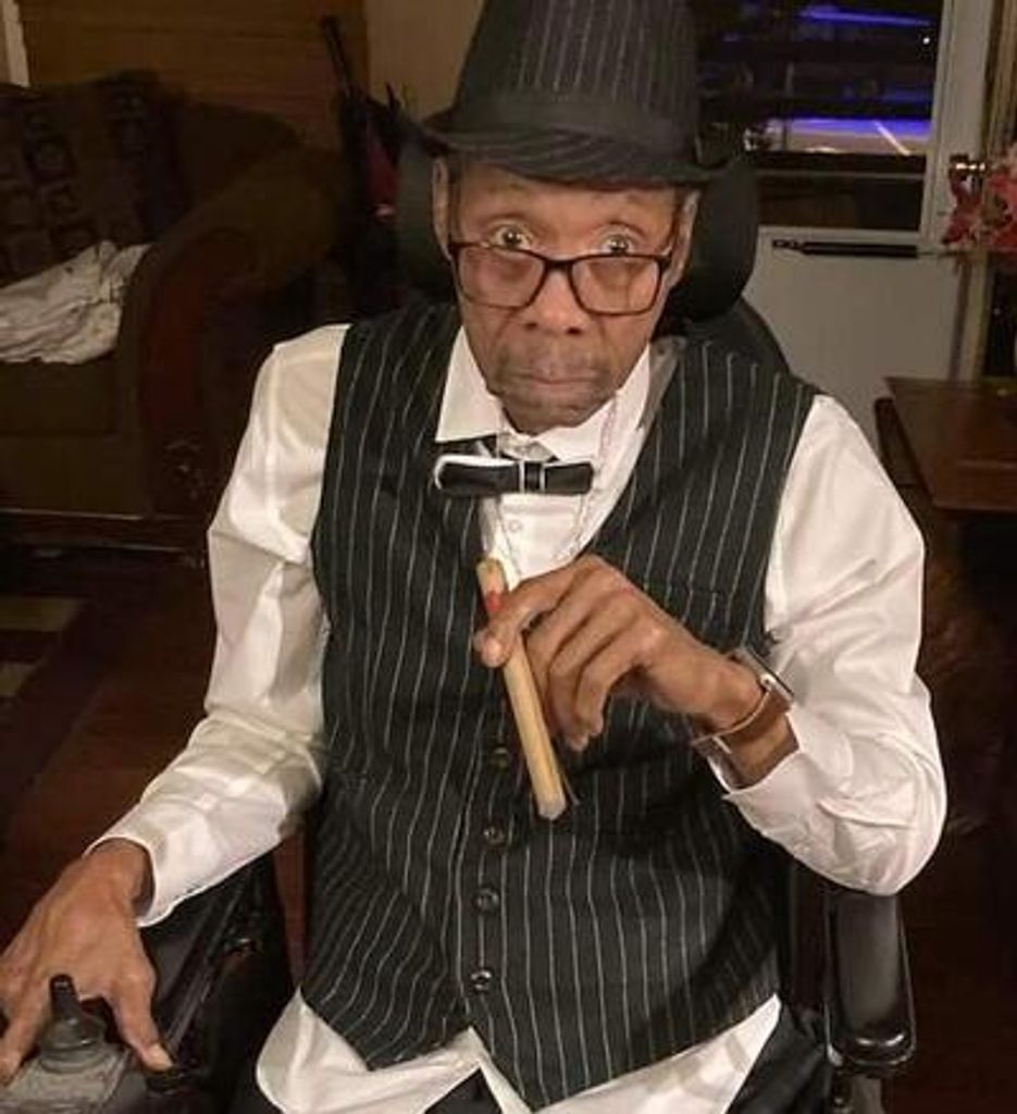 Lawrence Russell Young Jr. Profile Photo