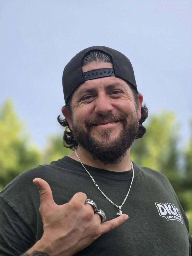 Matthew Broadrick Profile Photo