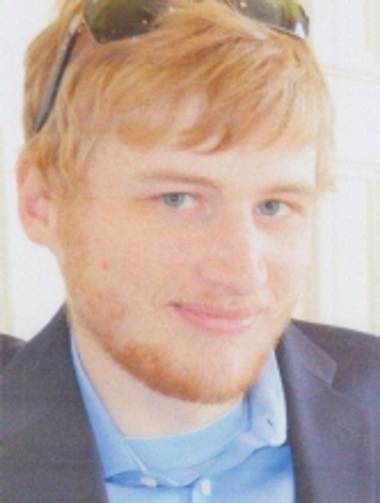 Zachary Robert Bond Profile Photo