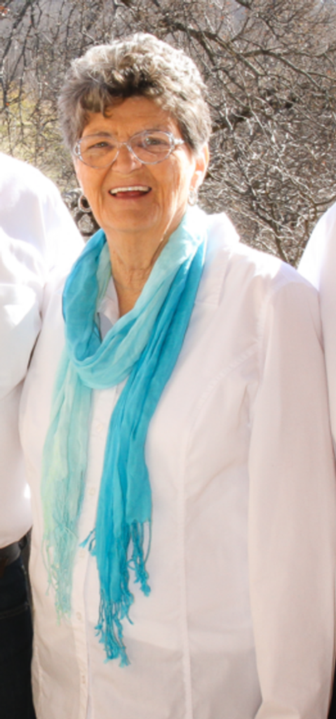 Betty Jane Garibay Profile Photo