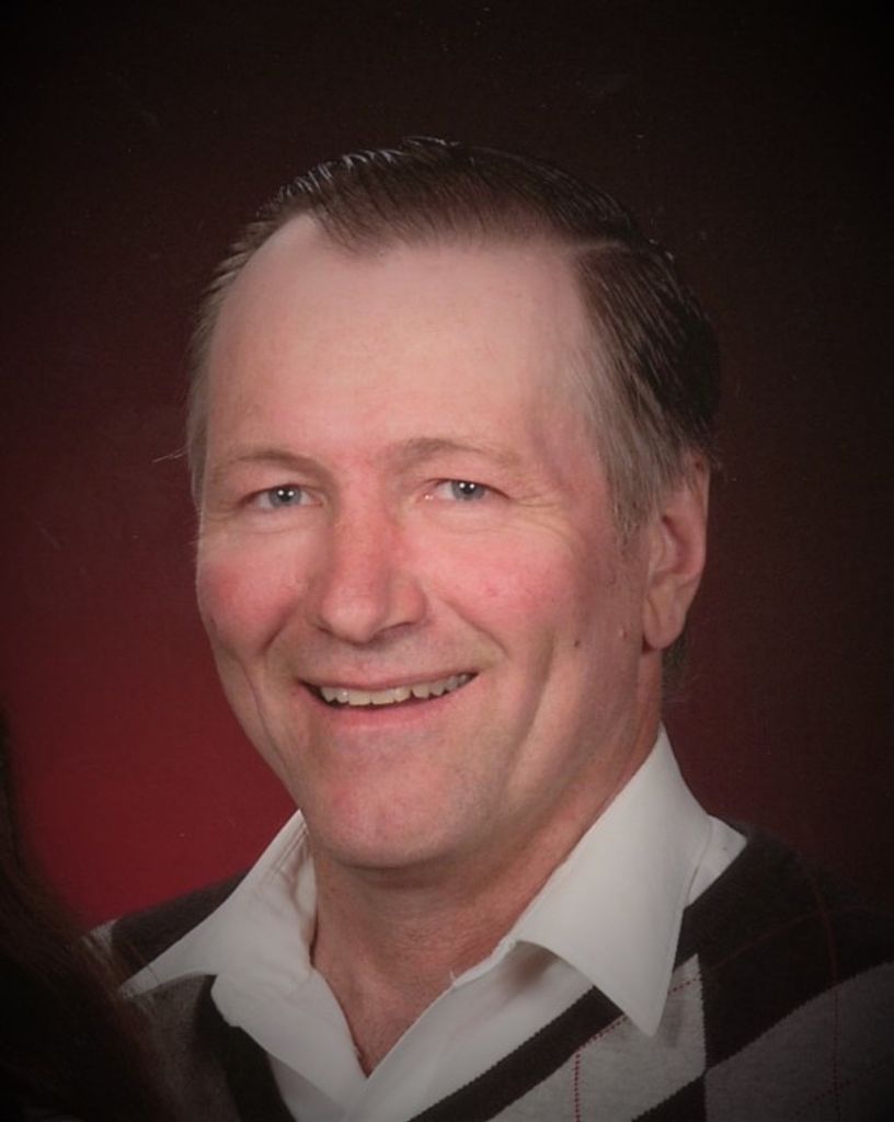 Giles Gorecki Profile Photo