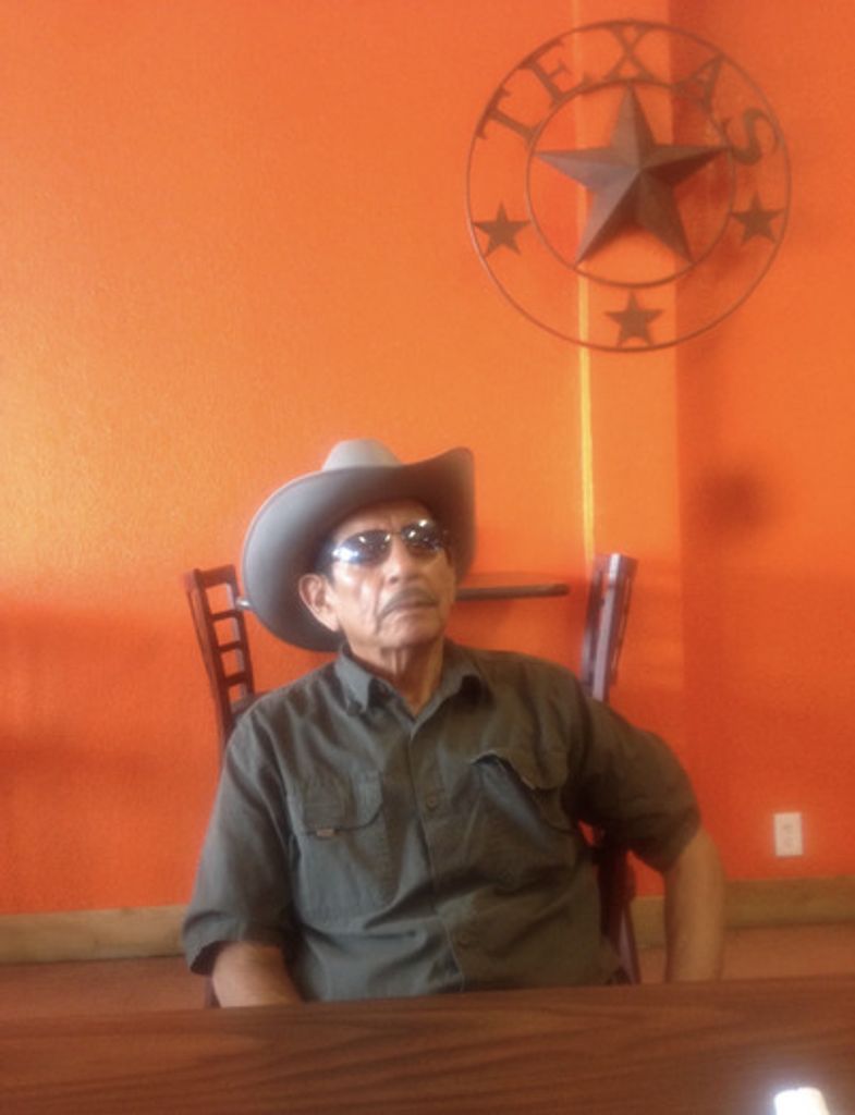 Robert F. Salinas Profile Photo