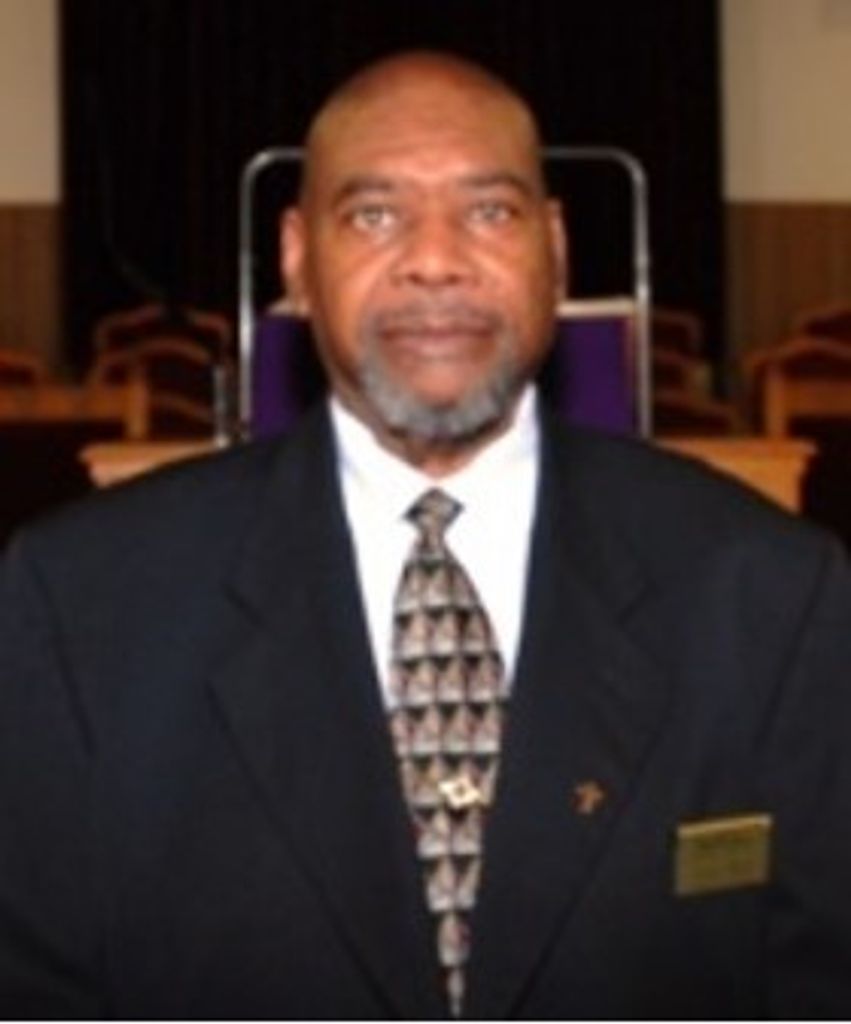 Larry Nash