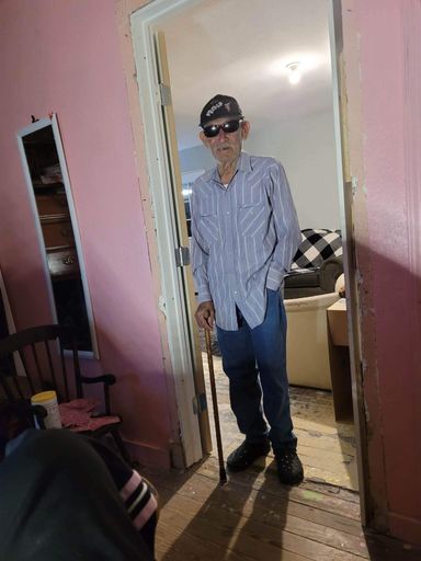 Santos Valdez Sr. photo gallery thumbnail 42 of 151