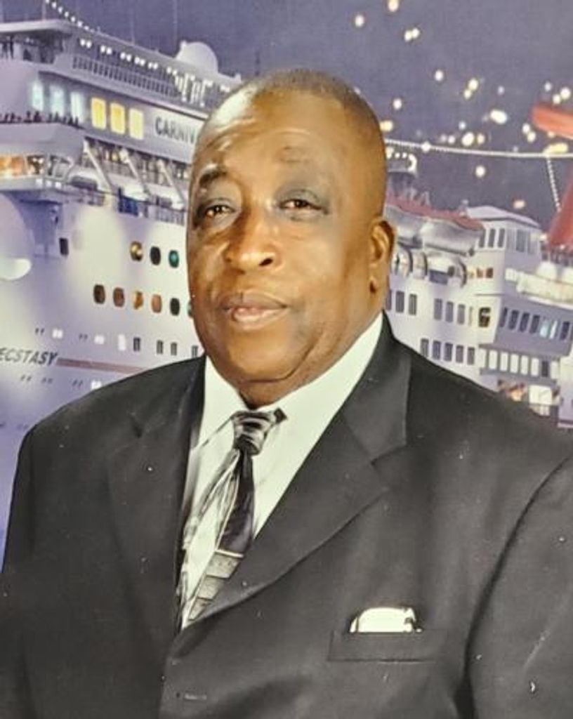 Lester Oliphant Profile Photo