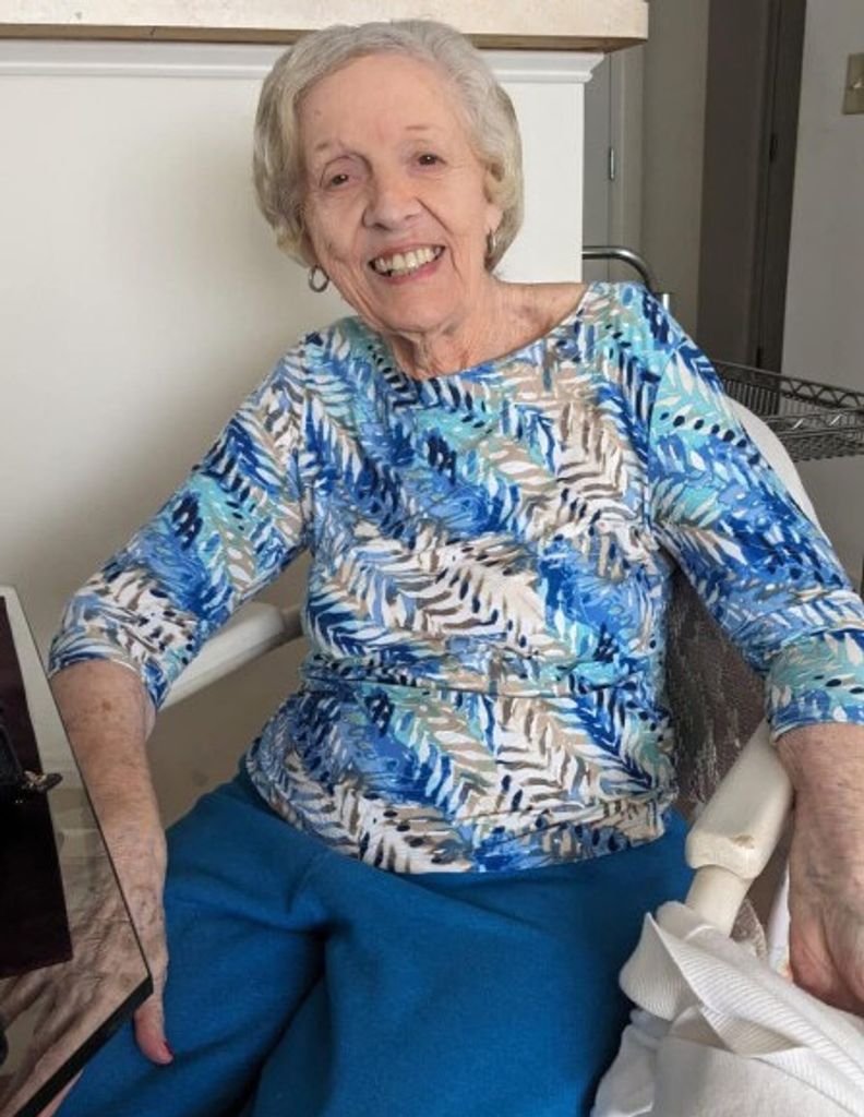 Lois Whitt Bowling