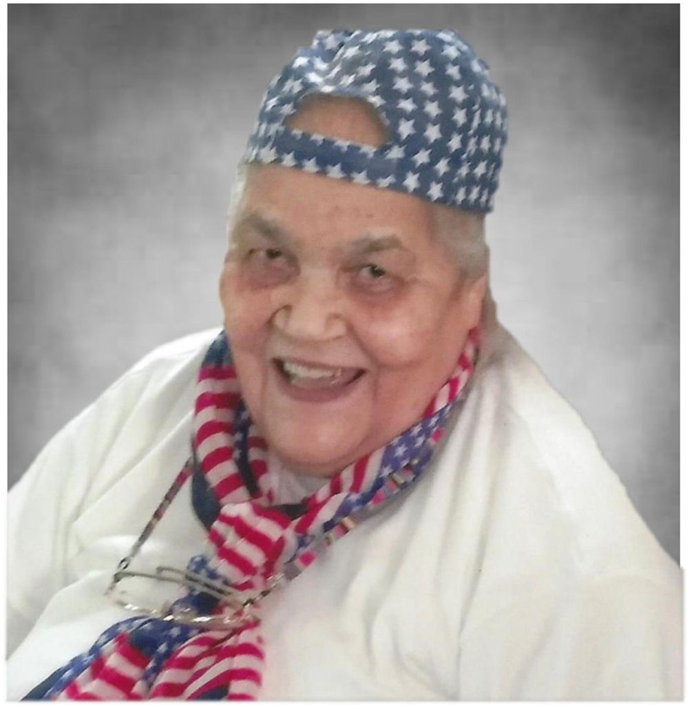 Nelida "Mama" M. (Luna)  Gomez