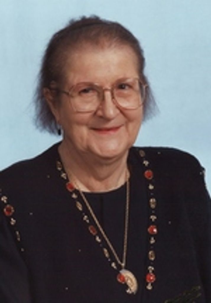 Joyce (Holt)  Wiatt