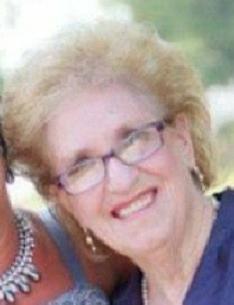 Lois Belle Grzechowiak