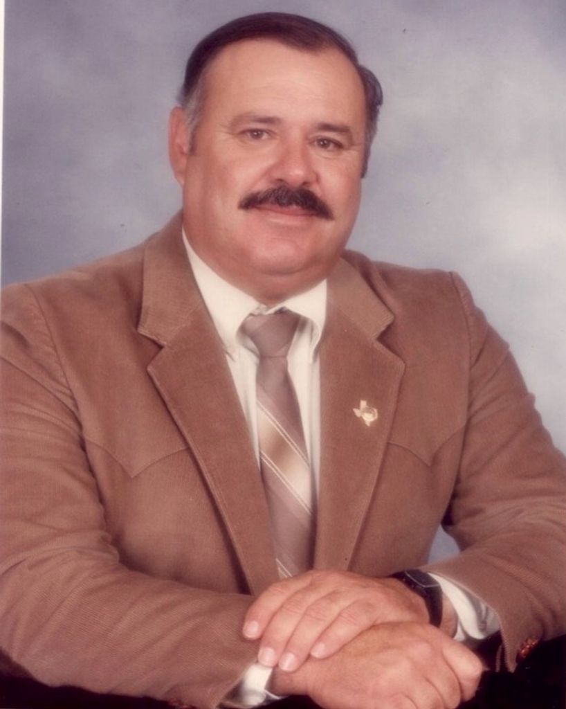 Daniel Arnoldo “Nono” Leal