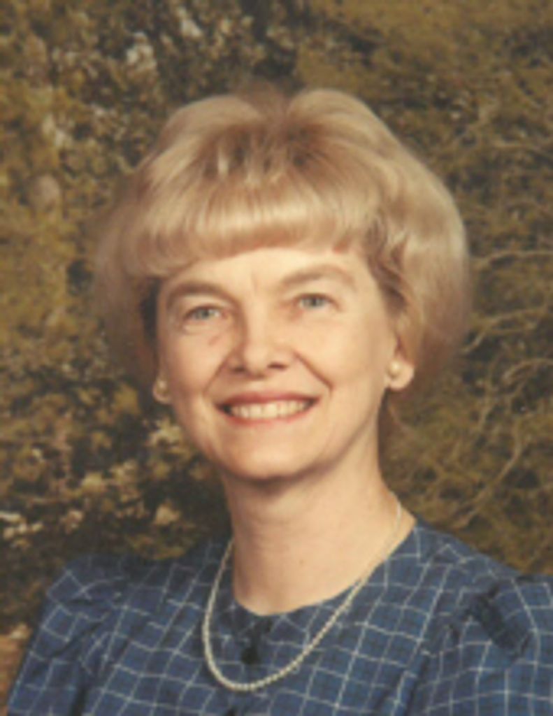 Dorothy Lou Pool
