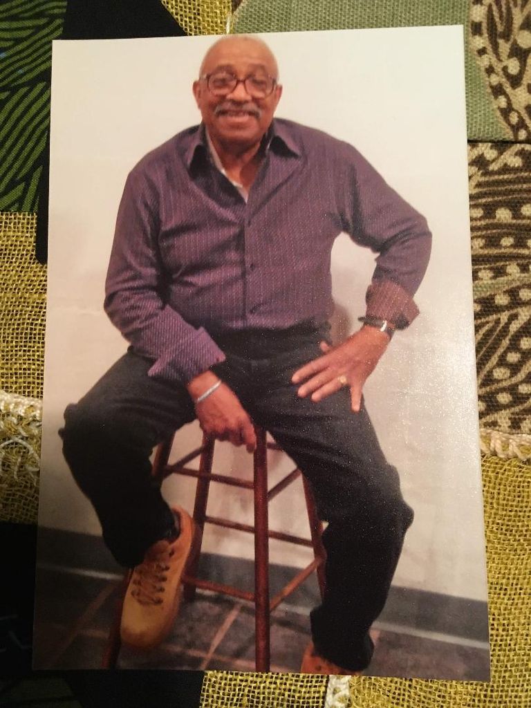 Robert Lewis Twitty Profile Photo