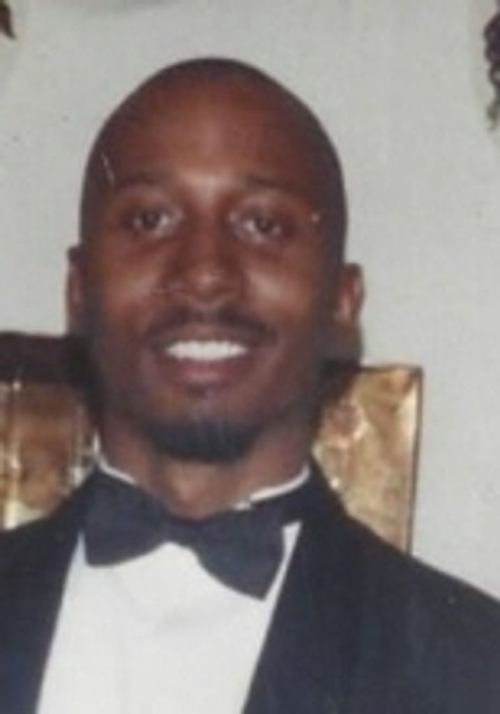 Mario Dwight Smith,  Sr.