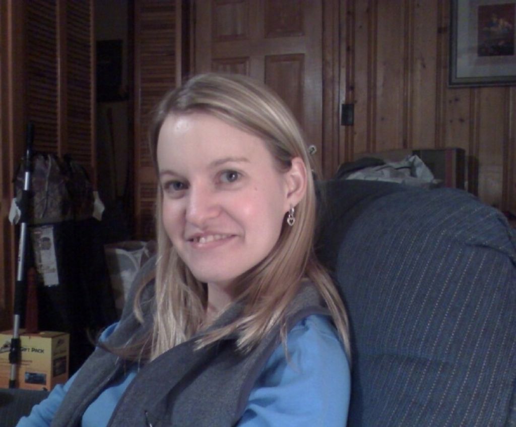 April Dawn (Bunn)  Horton