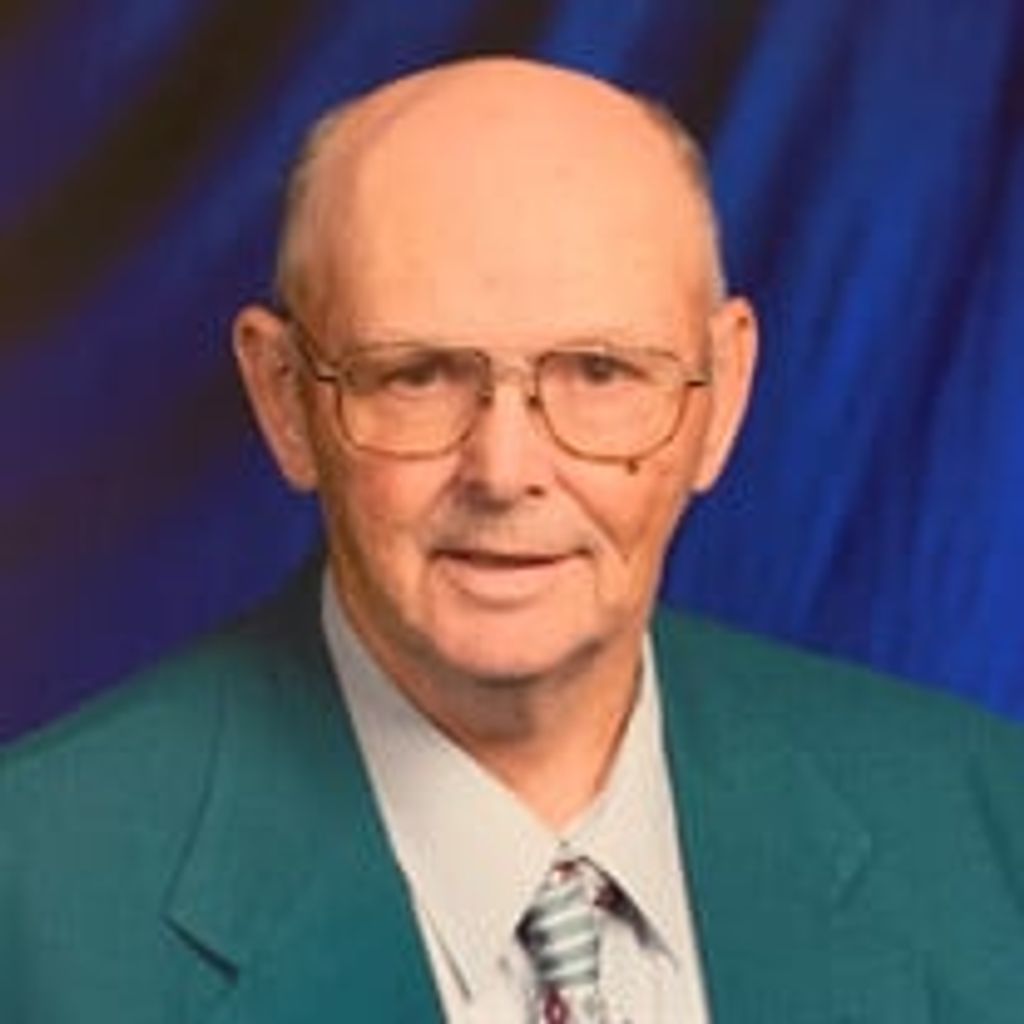 Charles "Charlie" Edward Sloneker