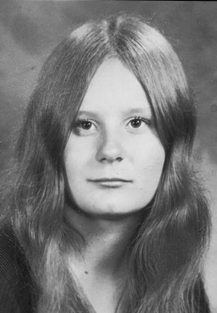 Luann B. (Yadon) Olsen