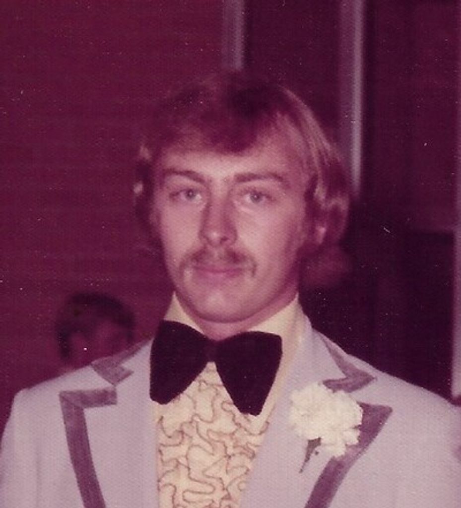 William J. Knoche Profile Photo