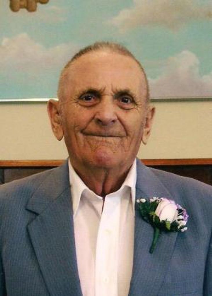 Mr.    Wallace "Brownie" Hudson