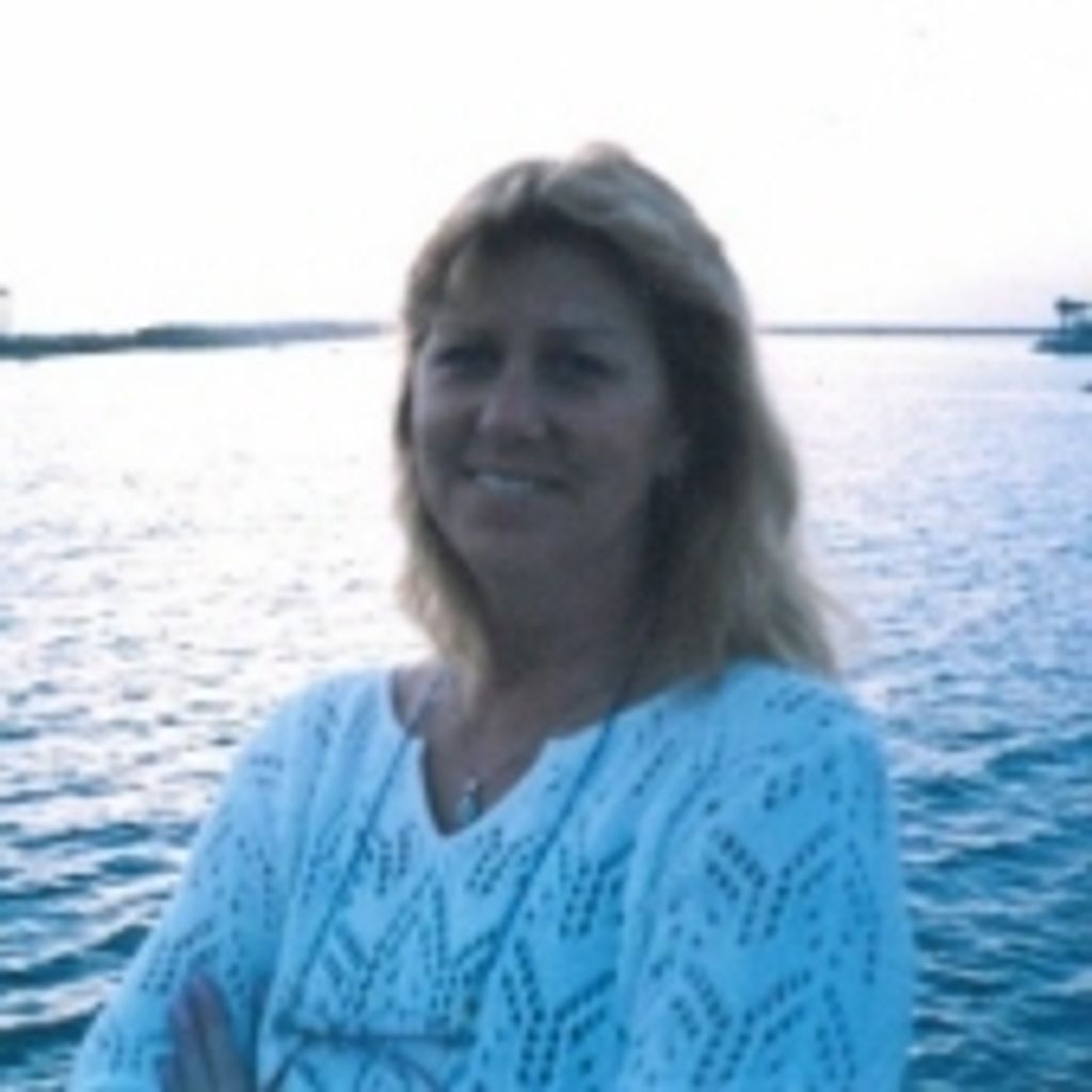 Holly L. Digiovanni