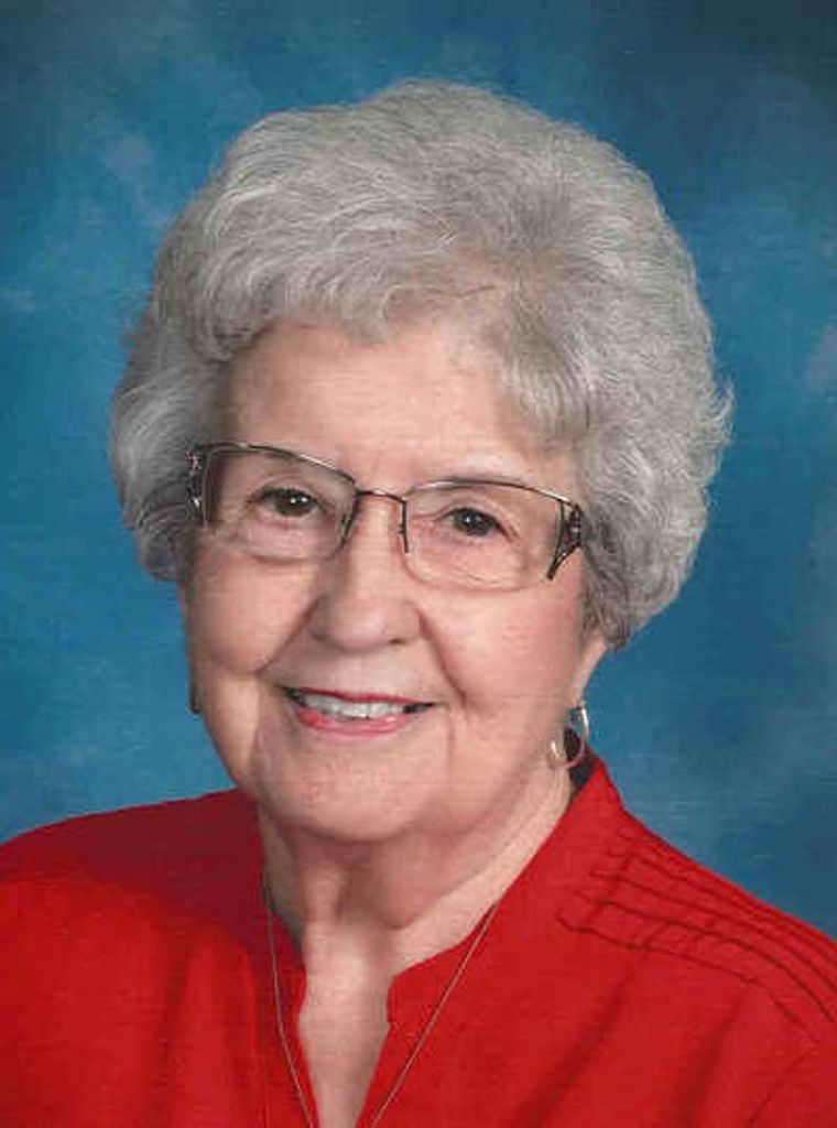 Lou Ann Peterson Profile Photo