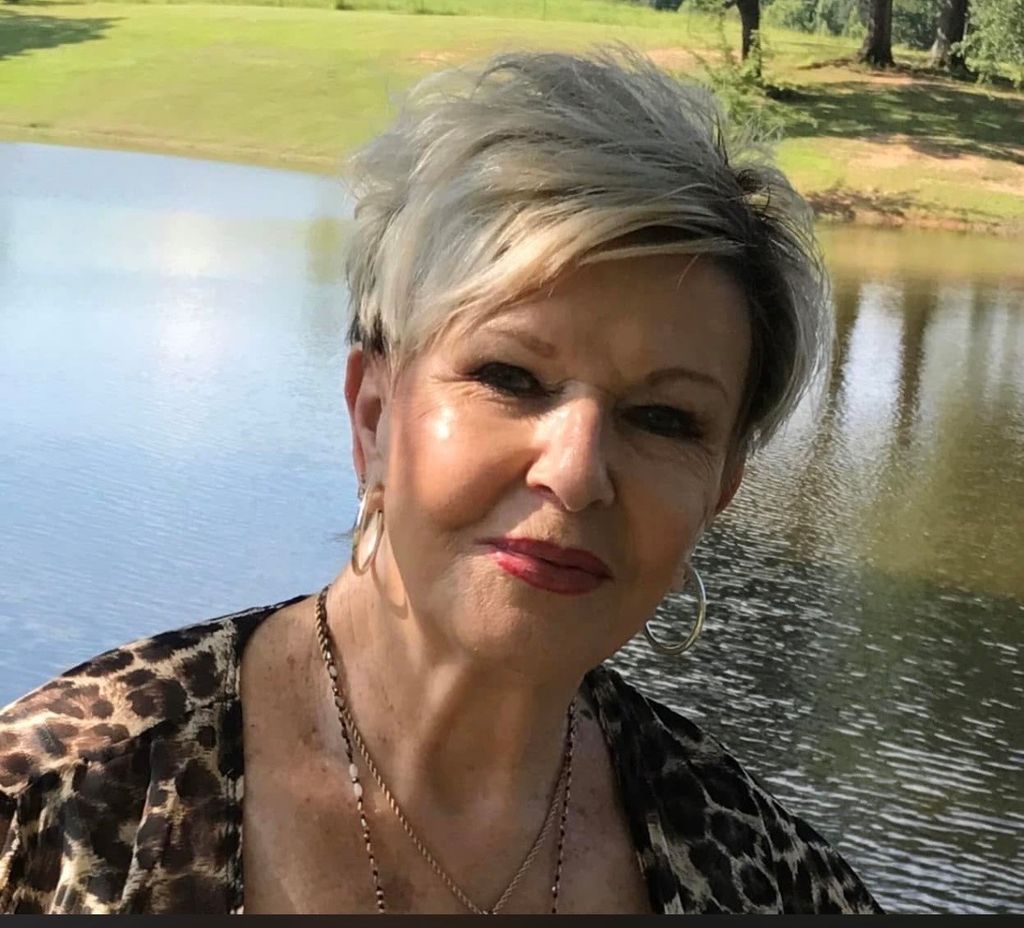 Sylvia Dearman Webb Profile Photo